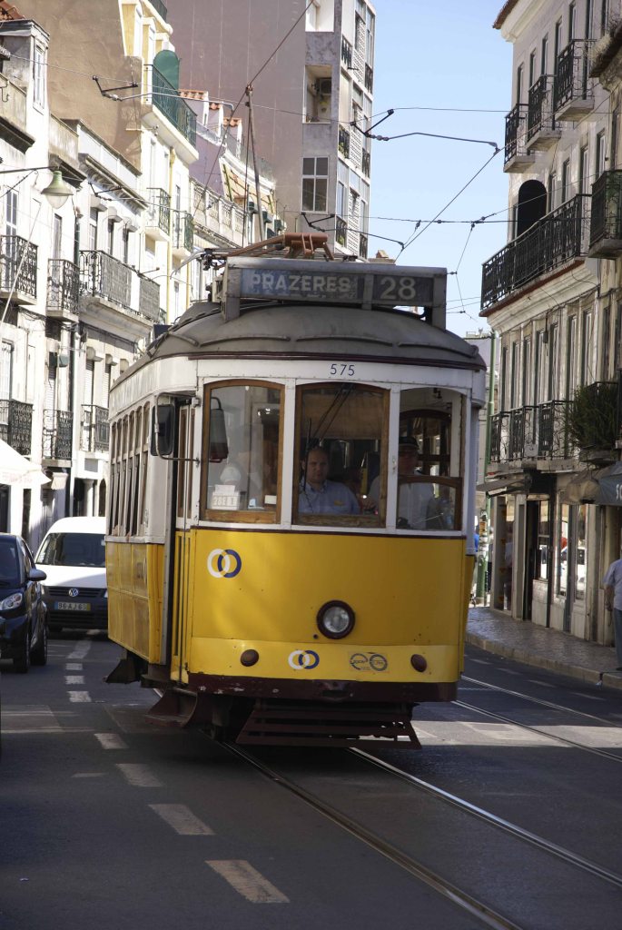 ポルトガル　リスボン　　アルファマ旧市街